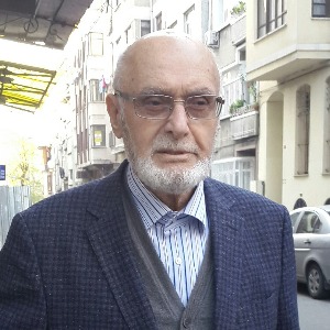 Ali Özek